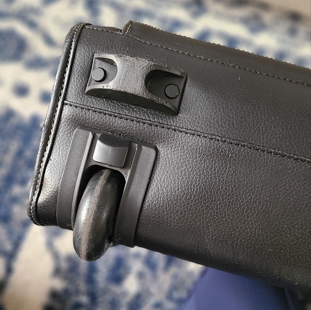 SAMSONITE WOMEN'S MOBILE OFFICE Black Faux Leather with purple interior travel - Picture 8 of 11